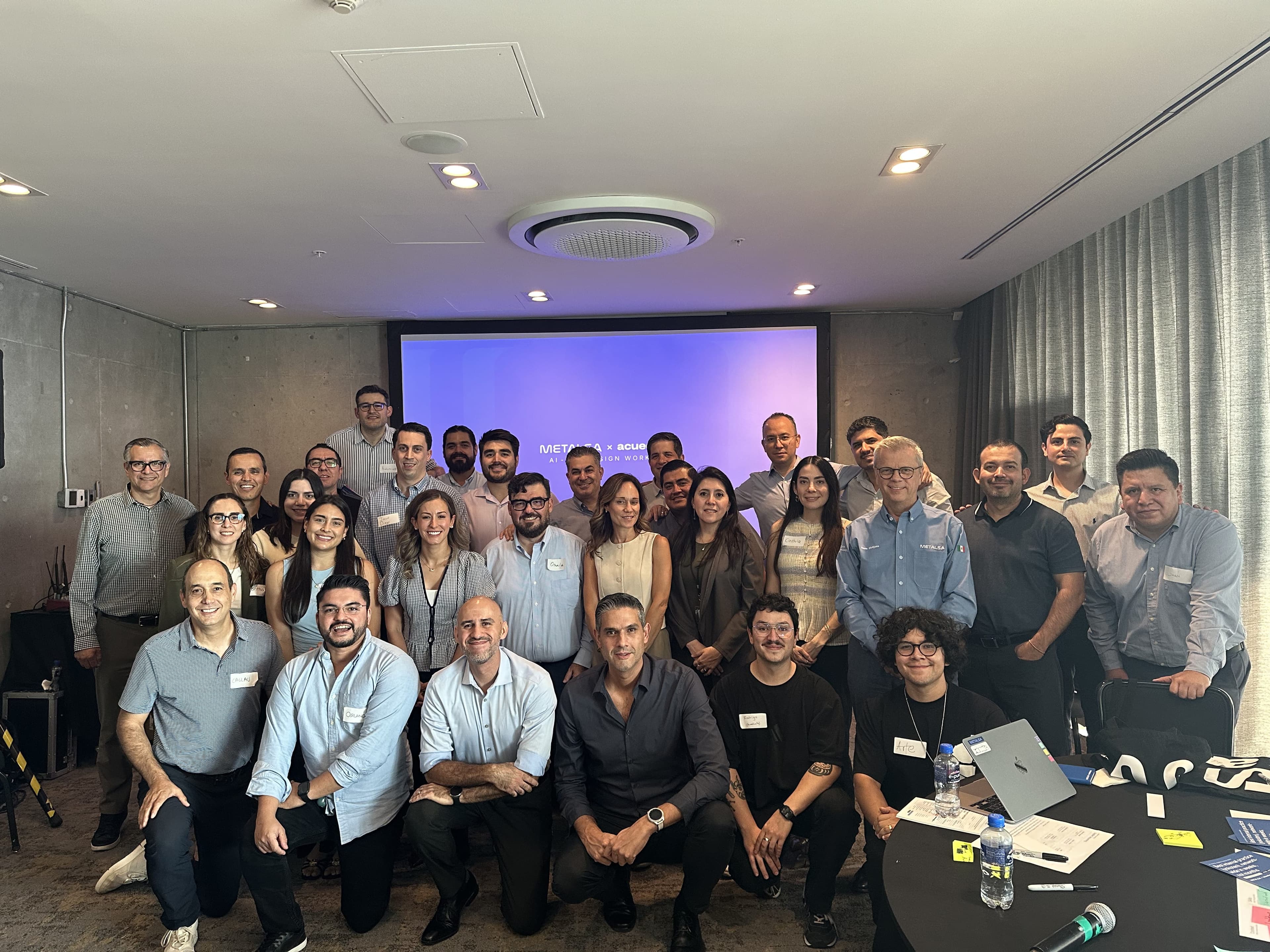 Participants in the artificial intelligence workshop for Metalsa